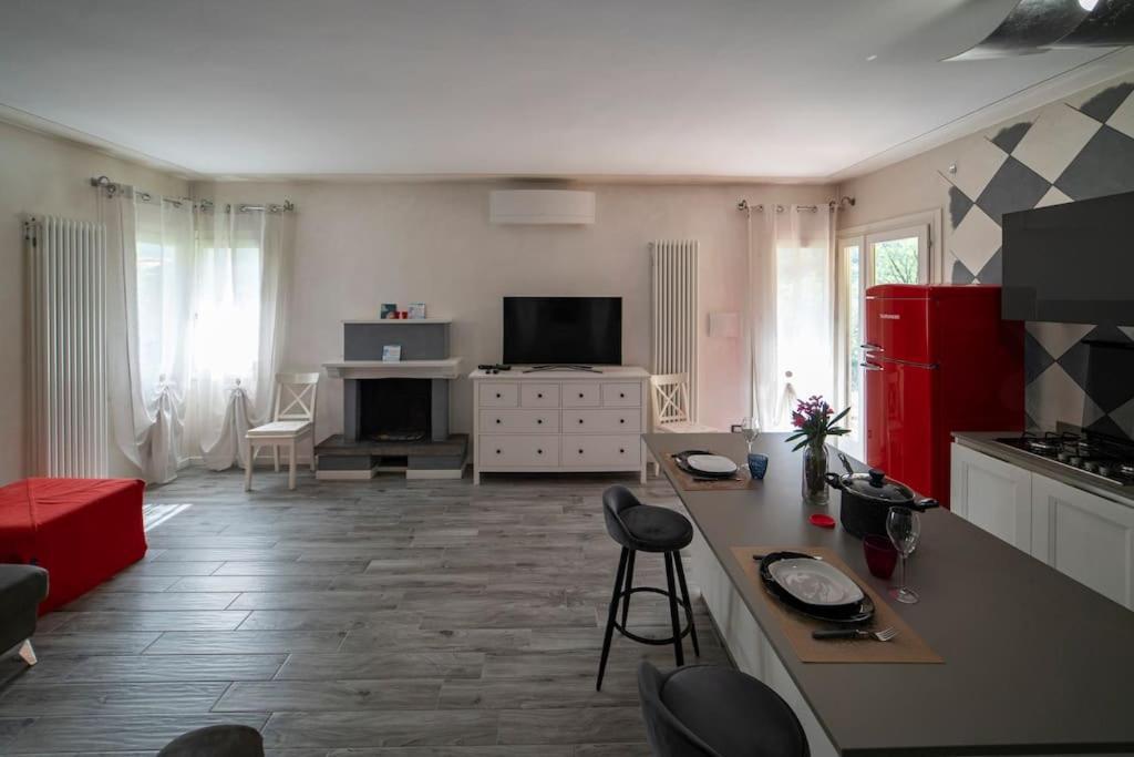 Ferienwohnung Montecolo Bay 1 Pilzone Exterior foto